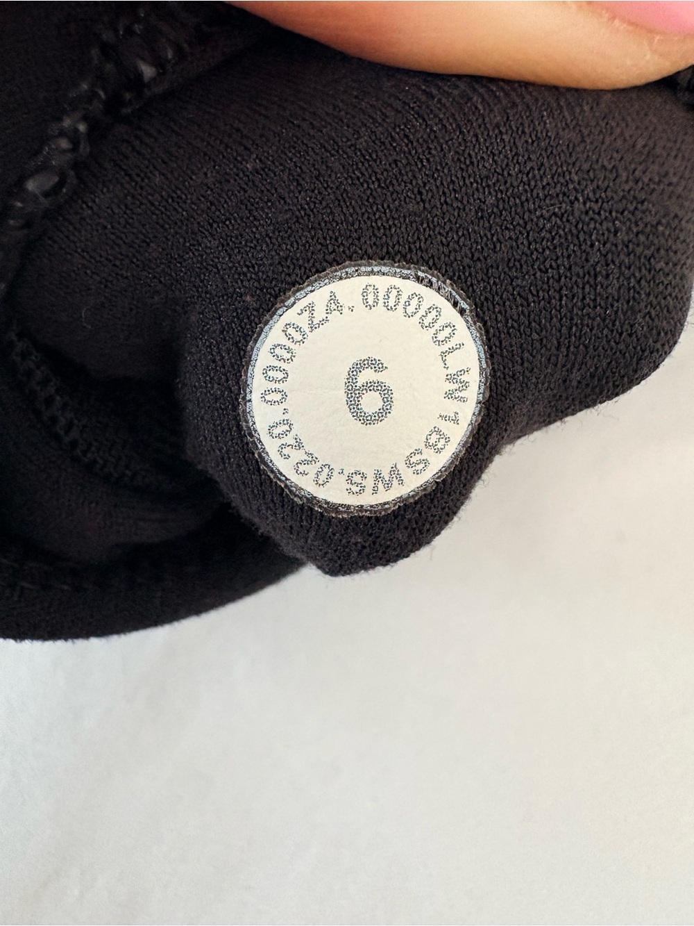 Lululemon Align Tank Sz 6 Black EUC - Picture 4 of 6